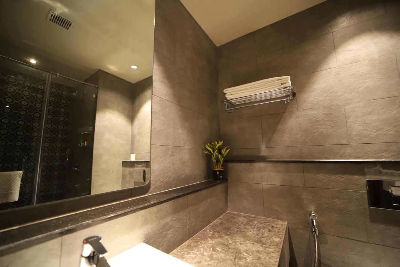Hotel Abha Grand Alīgarh Extérieur photo