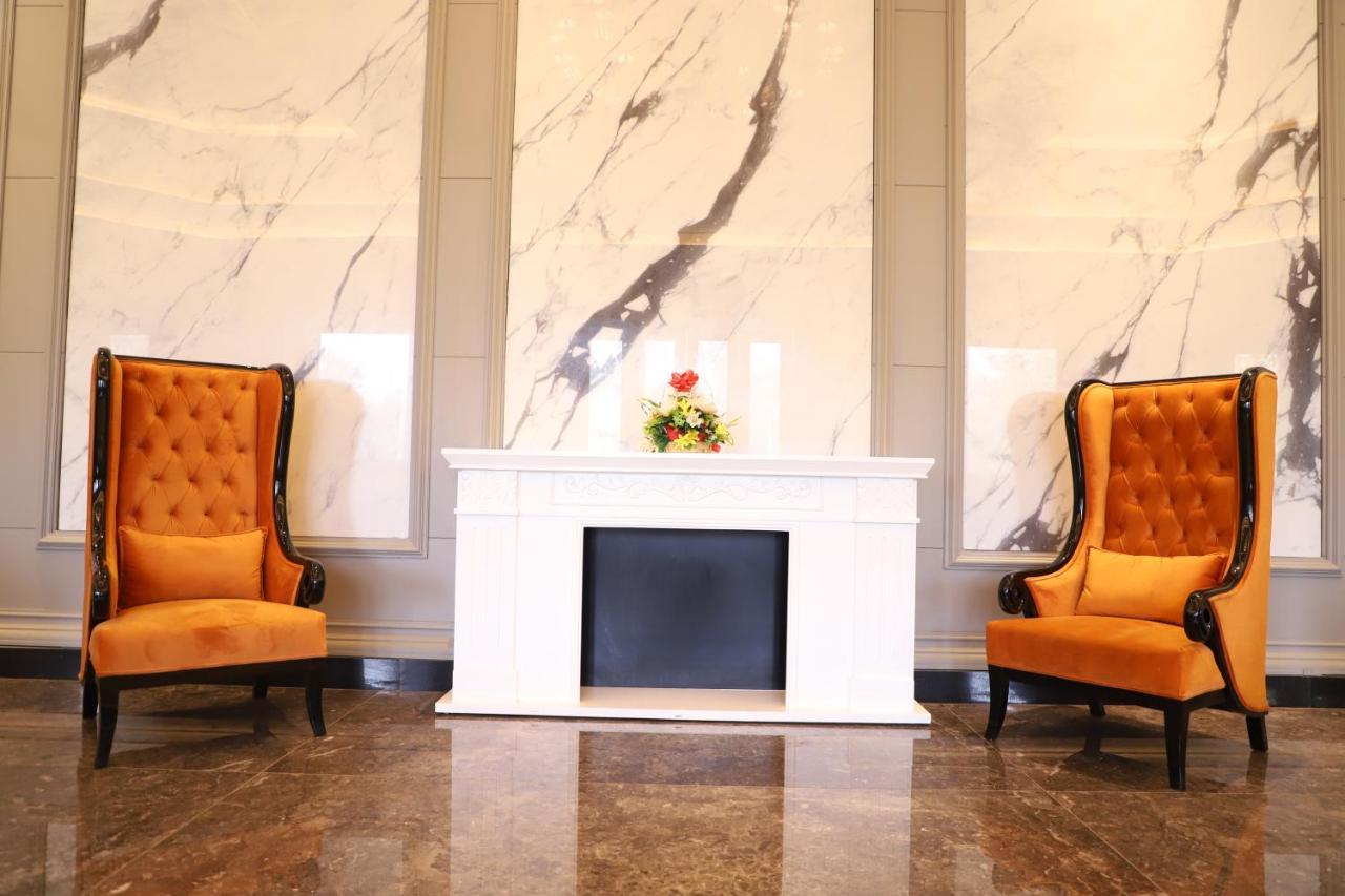 Hotel Abha Grand Alīgarh Extérieur photo